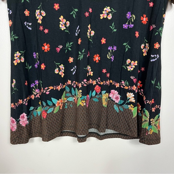 Johnny Was Janie Favorite Short Sleeve V Neck Swing Tee Small Floral Colorful - Picture 4 of 8